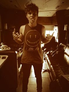 ashton twink of | Topic