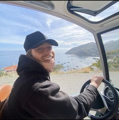 ashton twink of | Topic